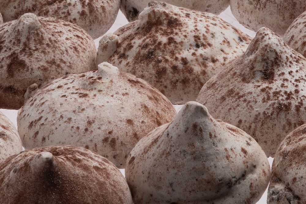 Меренги Baiser, с шоколадной крошкой / Миниатюра WWW (1000)