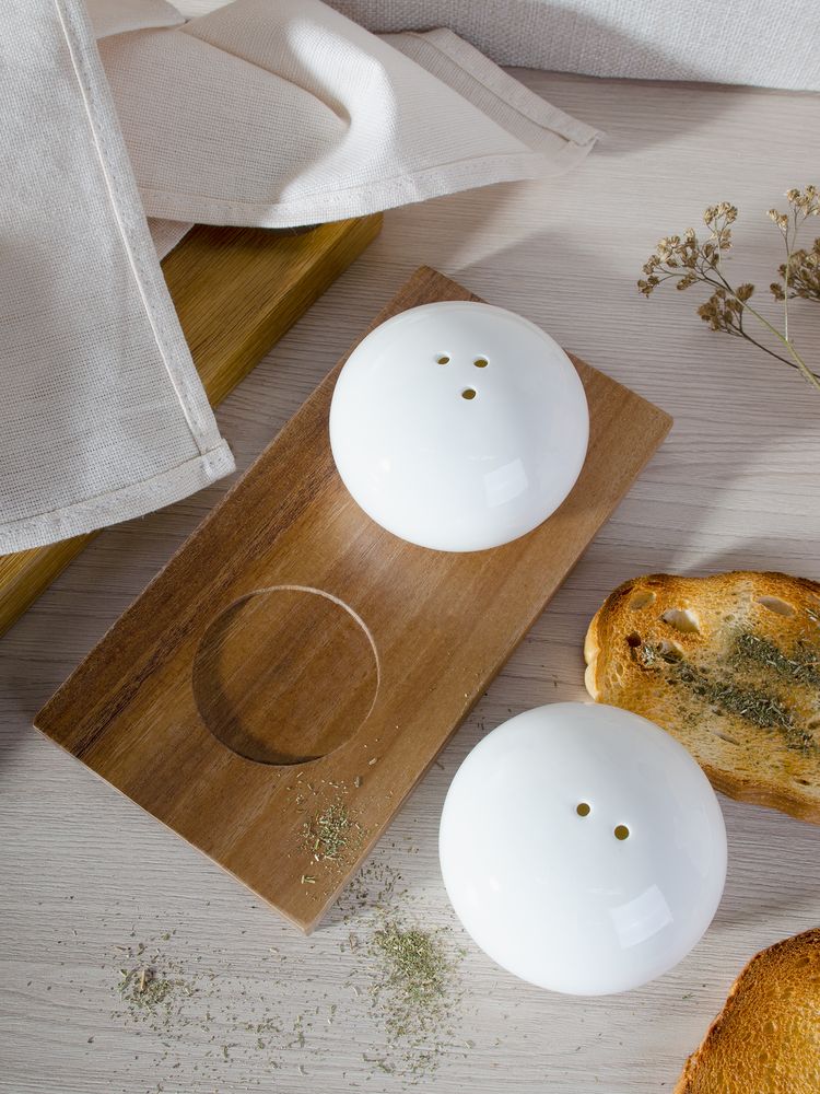 Набор из солонки и перечницы Piacente, белый / Миниатюра WWW (1000)