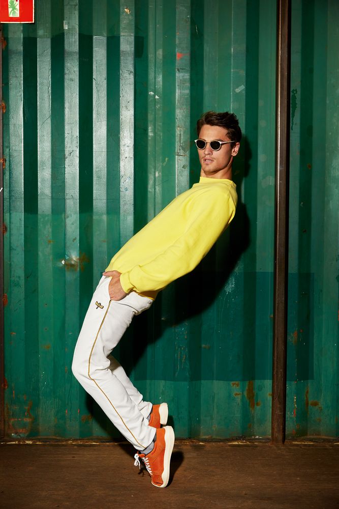 Толстовка ID.002 зеленая / Миниатюра WWW (1000)