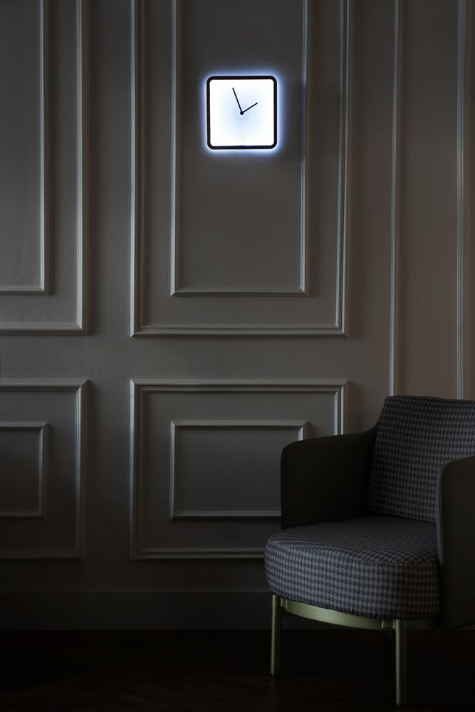 Часы настенные Woodstock с подсветкой / Миниатюра WWW (1000)