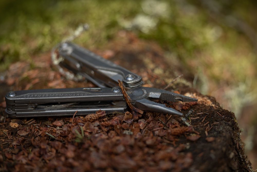 Мультитул Charge Plus TTI, стальной / Миниатюра WWW (1000)