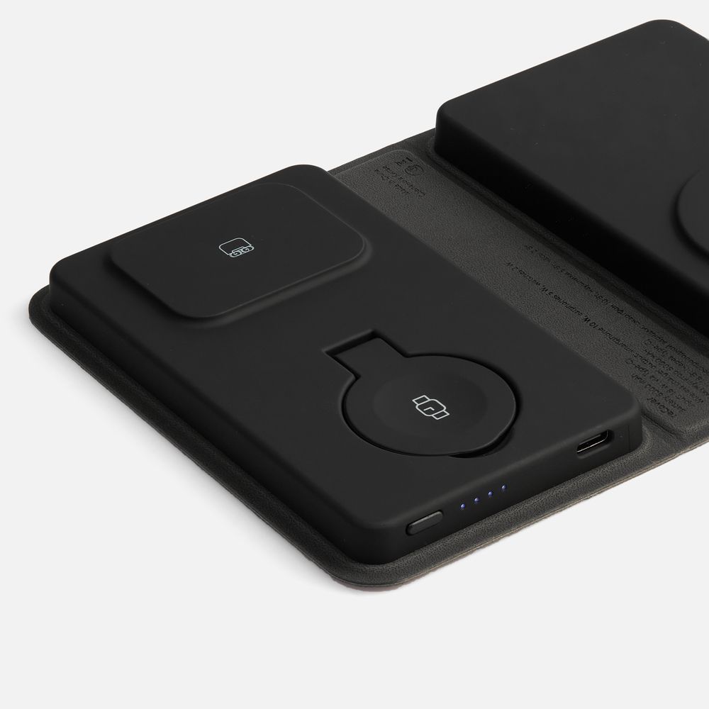 Внешний аккумулятор с беспроводной зарядкой reCover, черный / Миниатюра WWW (1000)