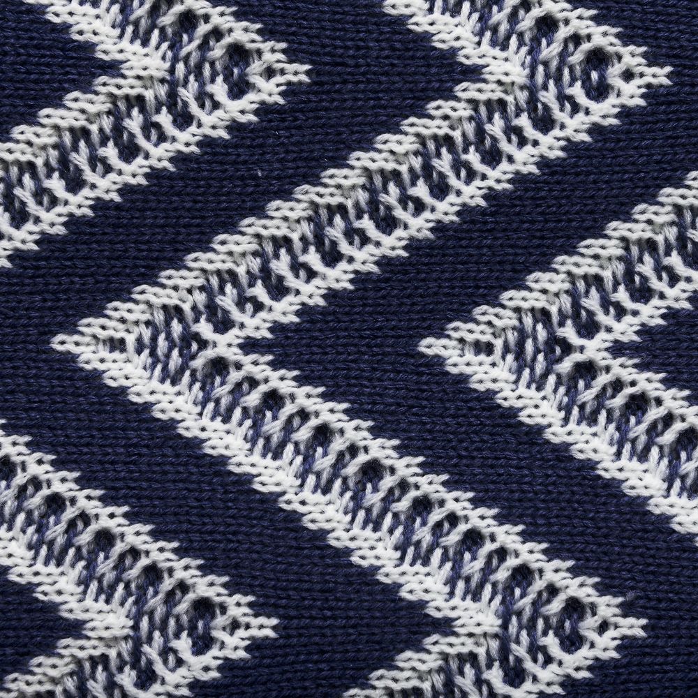 Подушка Levin, сине-белая с оранжевыми кистями / Миниатюра WWW (1000)