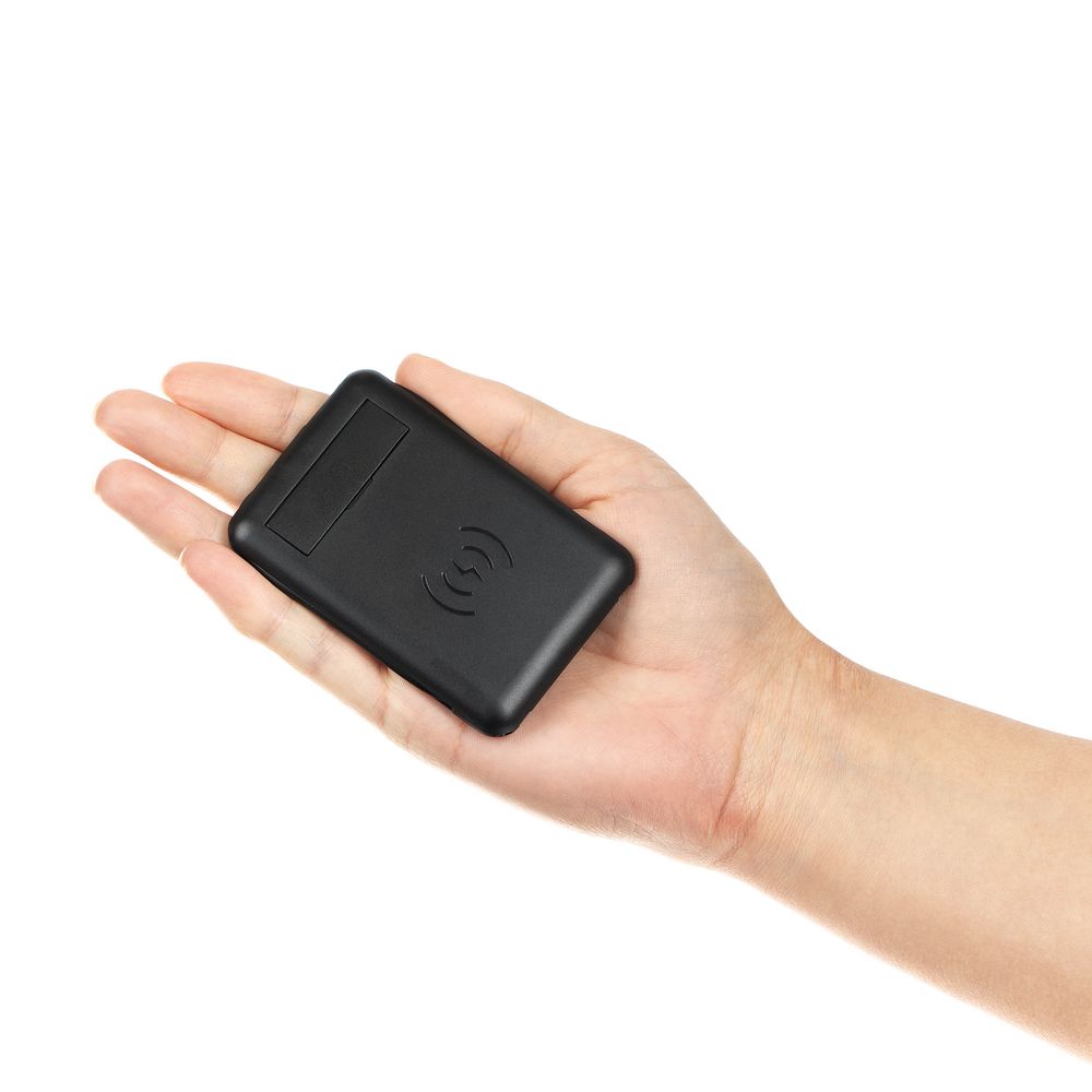 Органайзер с беспроводной зарядкой и набором адаптеров Octopod, черный / Миниатюра WWW (1000)