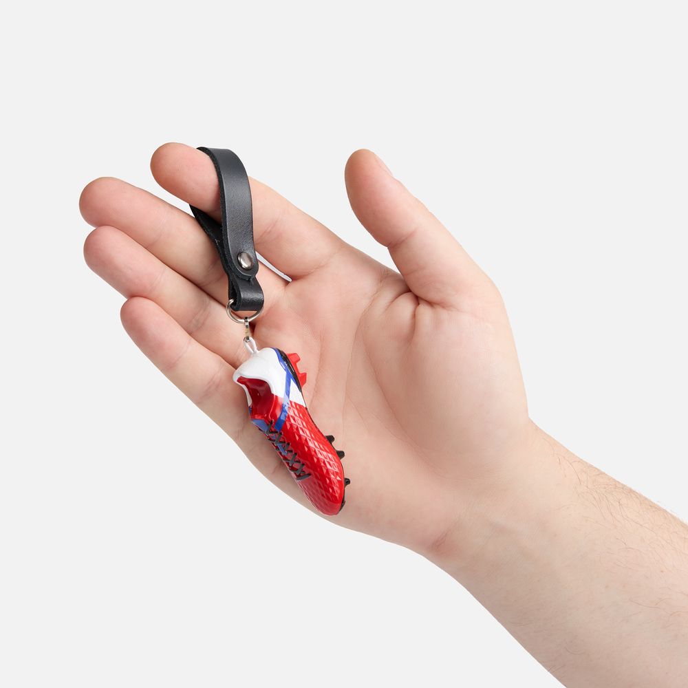 Брелок «Футбольная бутса», красный / Миниатюра WWW (1000)