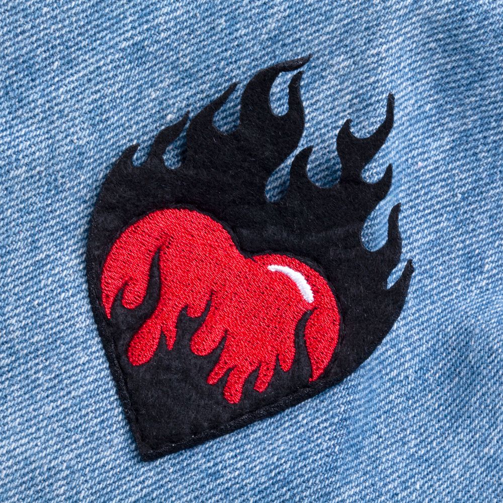 Шеврон из фетра Felt S, черный / Миниатюра нанесения (1000)