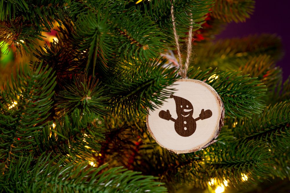 Подвеска Logger, со снеговиком / Миниатюра WWW (1000)